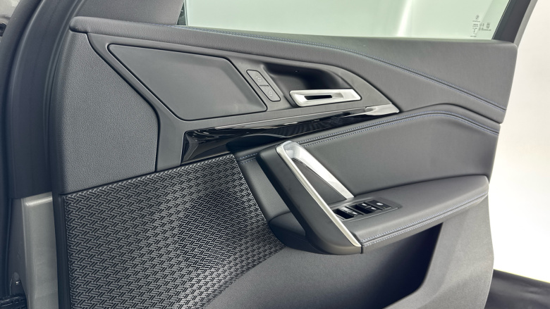 BMW iX1 150kW eDrive20 M Sport 65kWh 5dr Auto [Tech/Pro] Electric Estate